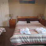 Rathmore House 3*