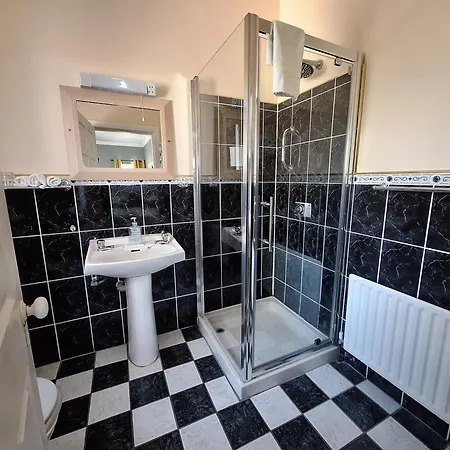 Rathmore House 3* Baltimore
