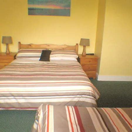 Guest house Rathmore House 3*